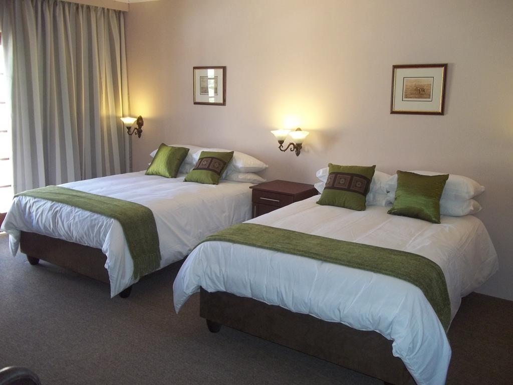 Queen Manor Boutique Guest House Graaff Reinet Room photo