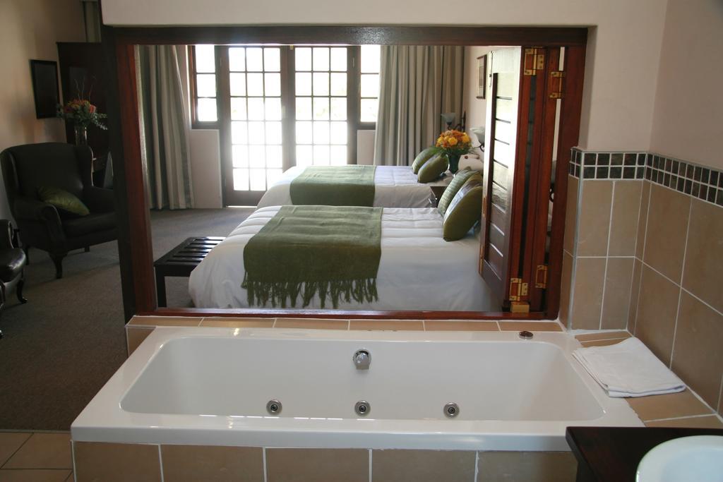 Queen Manor Boutique Guest House Graaff Reinet Room photo